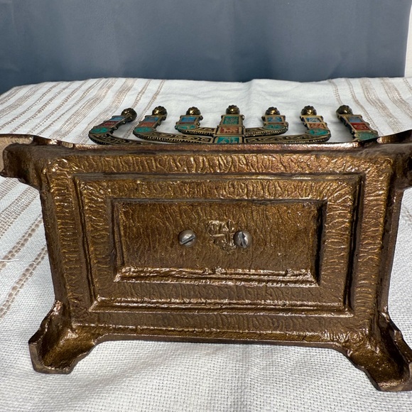 Vintage Brass Menorah Judaica Hanukkah 12 tribes of Israel “HOLY LAND JERUSALEM“ - Picture 9 of 9